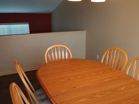 3rd image of 16132 Cherrywood St