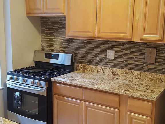 3rd image of 15 Fort Washington Ave APT 2C