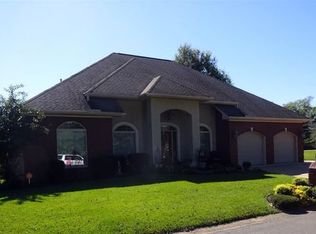 105 Wilkshire Pl, Hot Springs, AR 71913