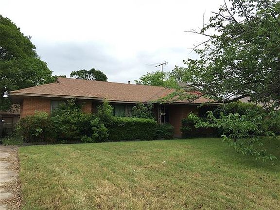2nd image of 861 Glen Arbor Dr