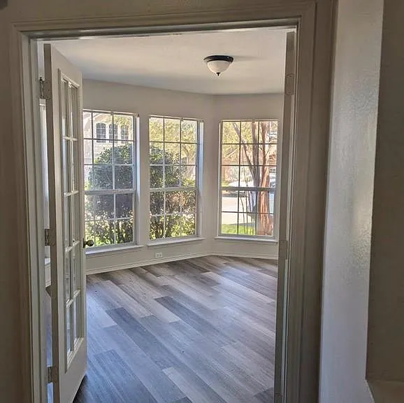 8541 Western Meadows Dr — Photo 6