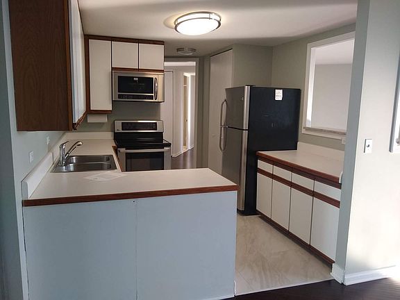 5th image of 505 N Lake Shore Dr APT 2808