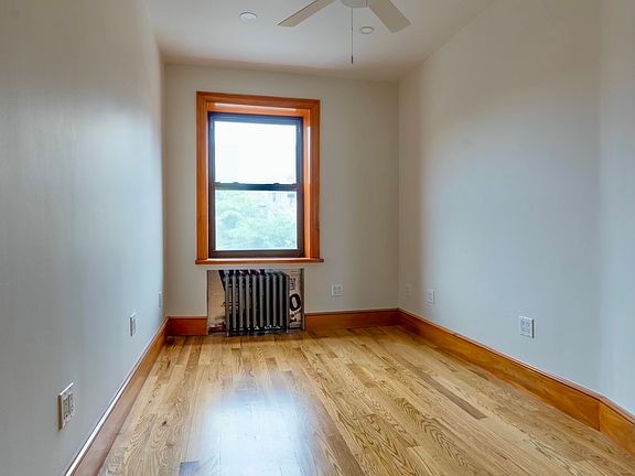 4th image of 172 Atlantic Ave APT 4