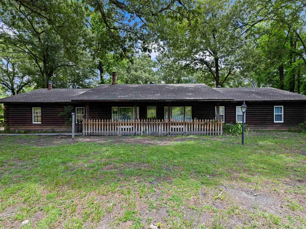 705 Westwood St, Kilgore, TX 75662