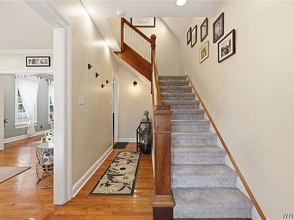 5th image of 354 Miller St
