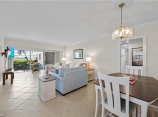 3070 Gulf Shore Blvd N APT 103, Naples, FL 34103