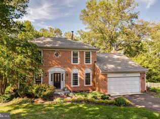 1374 Carpers Farm Way, Vienna, VA 22182