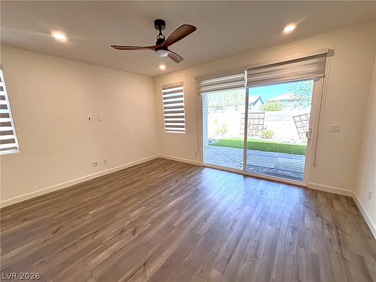 8948 Marigold Creek St — Photo 9