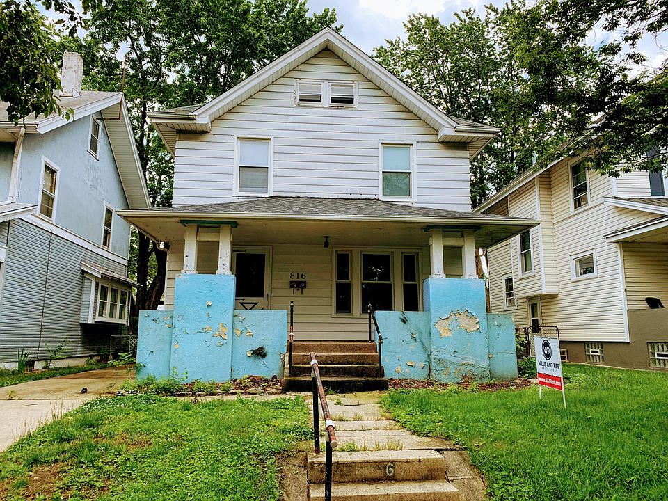 1st image of 816 Saint Nicholas Ave