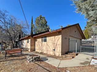 43729 Lake View Rd, Lake Hughes, CA 93532