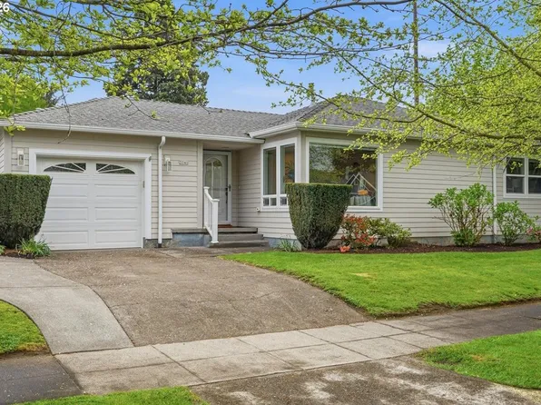 3040 N Hunt St, Portland, OR 97217