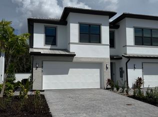 27875 Radiant Ct, Bonita Springs, FL 34135