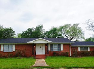 202 Hughes St, Edgewood, TX 75117