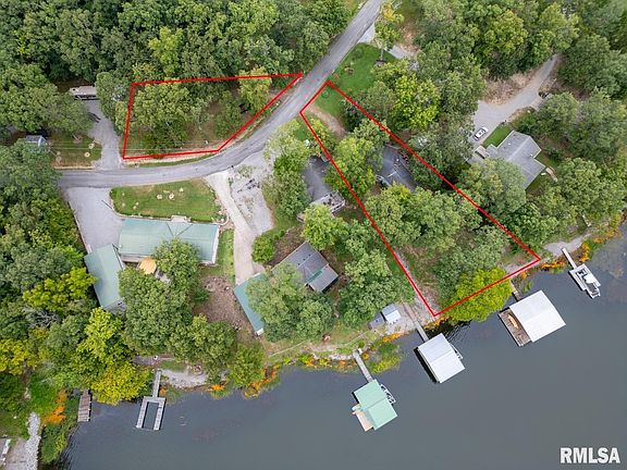 4th image of 2740 Egyptian Hills Dr