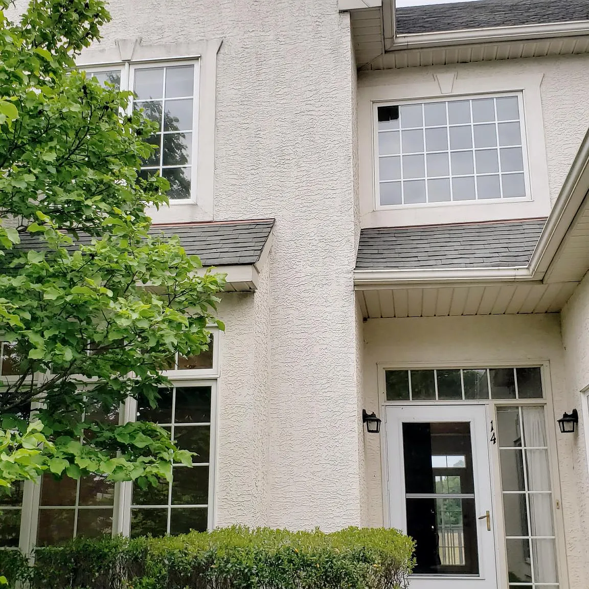 4 bed, 2.5 bath, 3206 sqft, $3,750 — Photo 1