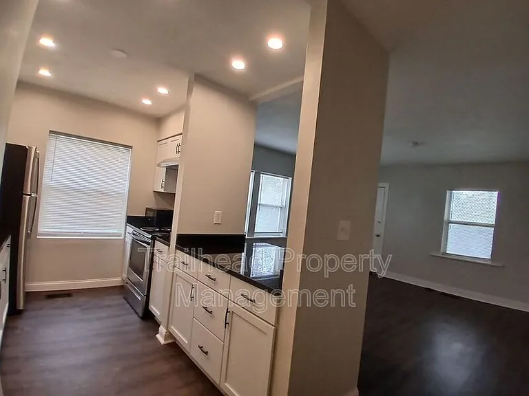 2725 Campbell St #2725-1NE — Photo 15