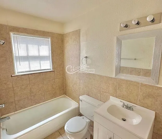 424 W Green Ave — Photo 8