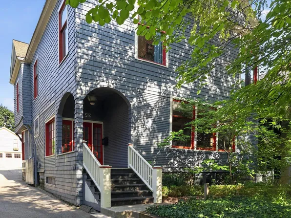 22 Prospect Ave SE, Grand Rapids, MI 49503