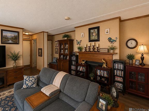 5th image of 34633 Perkins Rd
