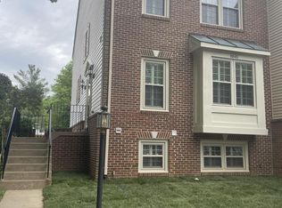 8845 Eagle Rock Ln, Springfield, VA 22153