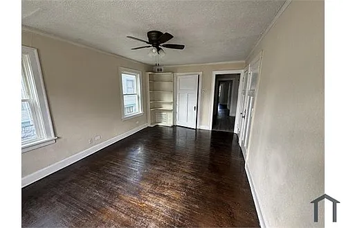 1124 N Main St #3 Photo 1
