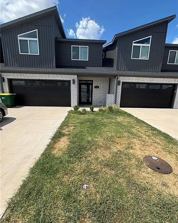 471 Azurite Rd #1