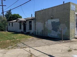 1608 S Adelbert Ave, Stockton, CA 95215