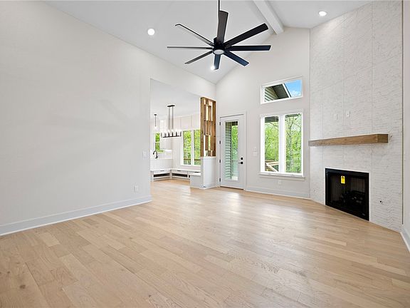 3rd image of 15 Beneraird Ln