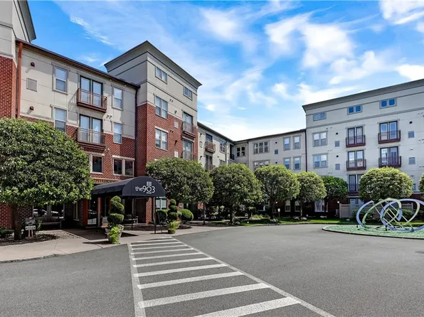 1000 Providence Pl Unit 125 & S318, Providence, RI 02903