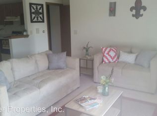 559 S Main St APT 3, Mishicot, WI 54228