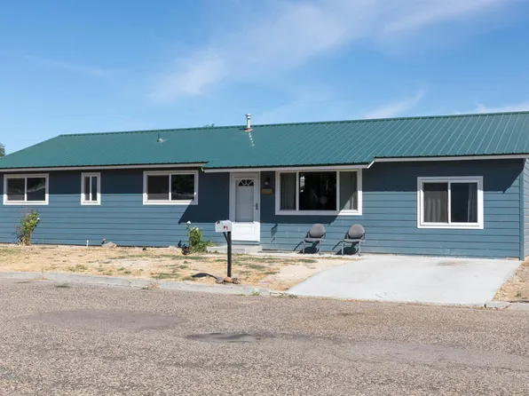 1115 C St W, Vale, OR 97918