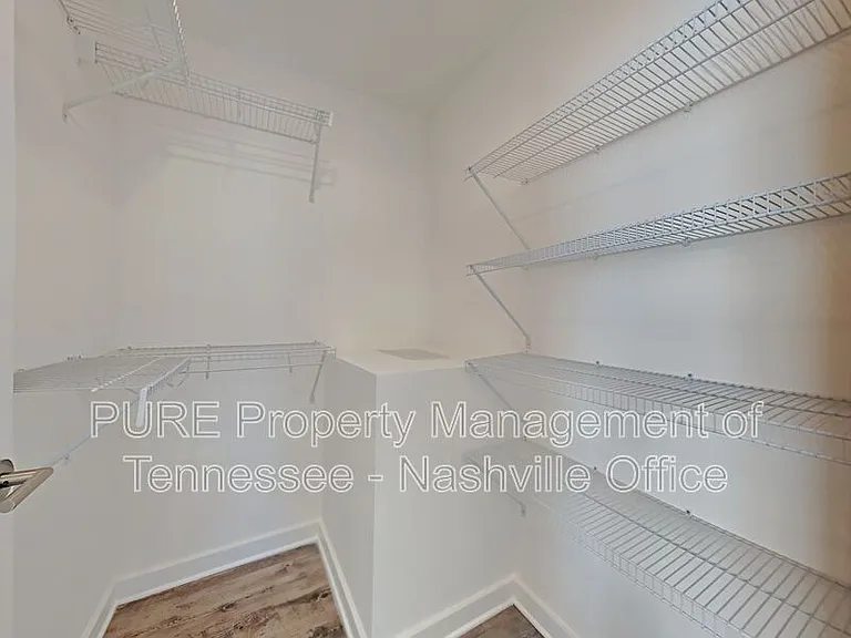 3407 Meadow Ct — Photo 17