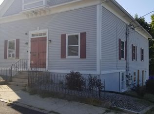 15 Nestor St APT 3, West Warwick, RI 02893