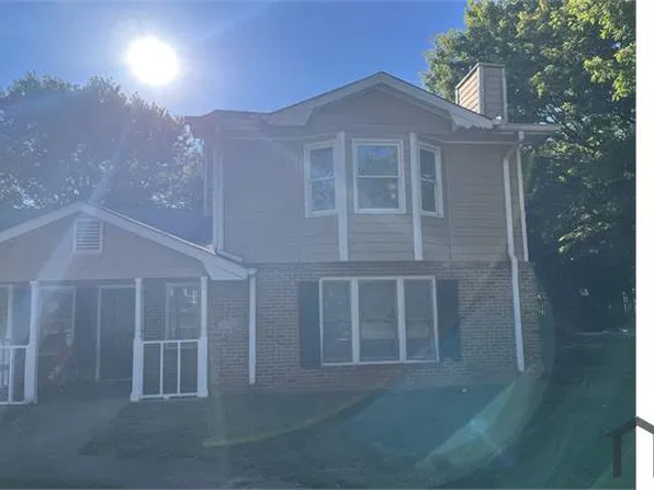 2612 Country Trce SE #B, Conyers, GA 30013