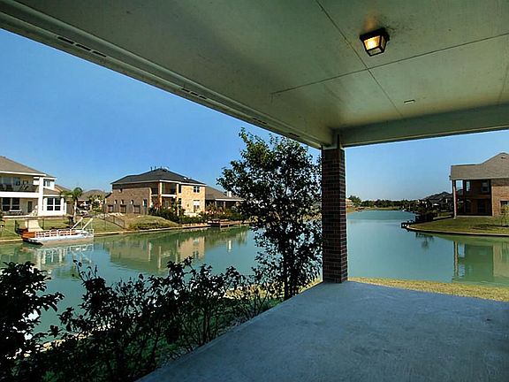 2nd image of 18002 Blues Point Dr