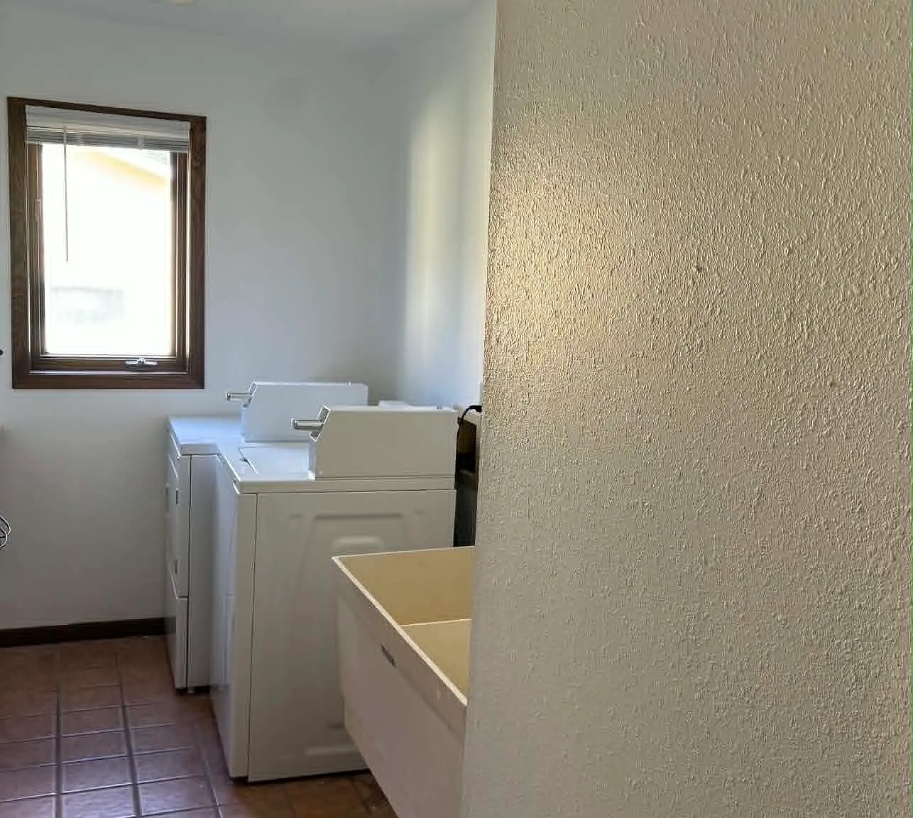 2 bed, 1.5 bath, 519 sqft, $795 — Photo 1