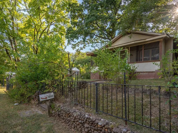 208 Virginia St, Hot Springs, AR 71901