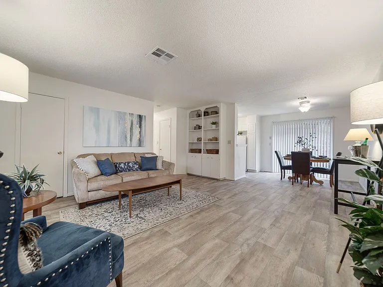 Park Villas Apartments — Photo 28