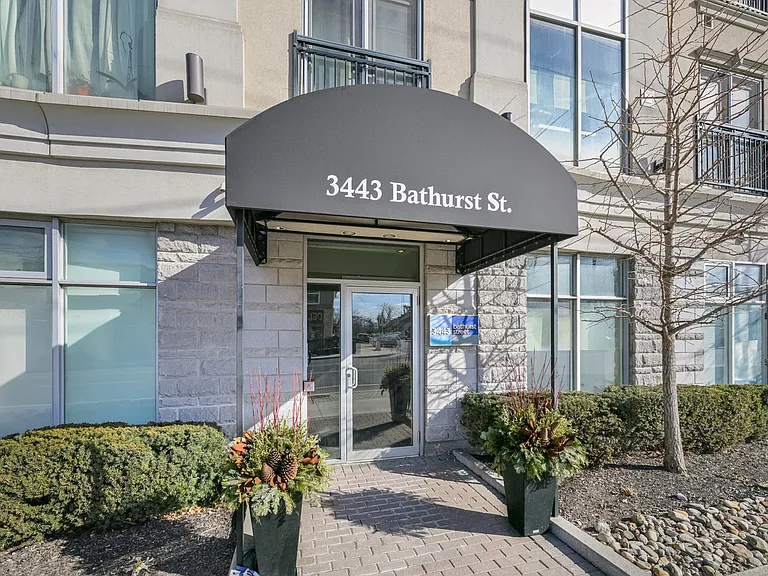 3443 Bathurst St #405 — Photo 5
