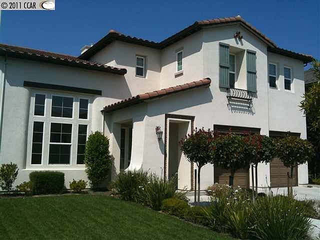1st image of 4553 Fernandez St