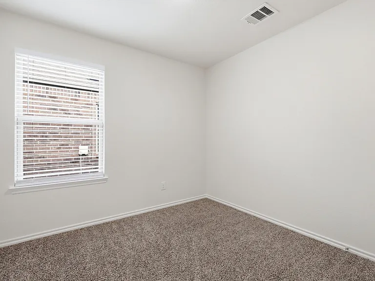 1810 Aslynn Cir — Photo 21