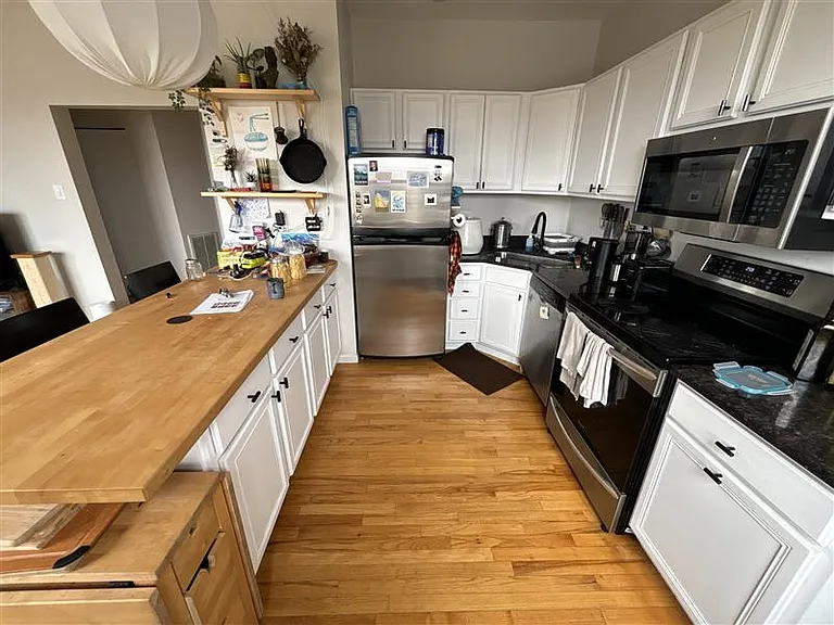 2848 N Christiana Ave #3S — Photo 4