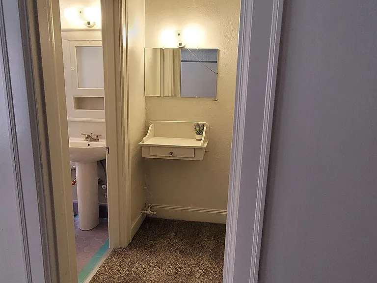 The Marion Apartments — Photo 10