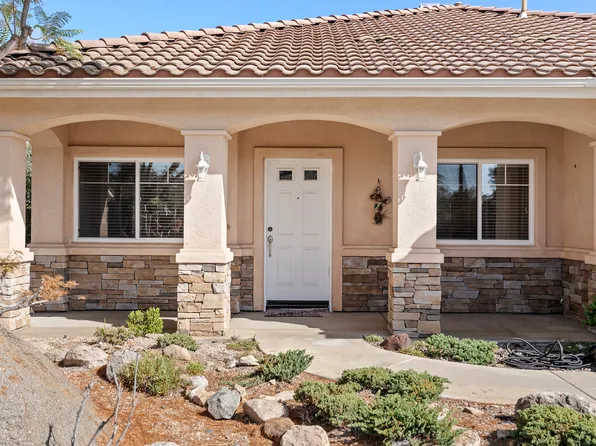 634 W Vermont Ave, Escondido, CA 92025