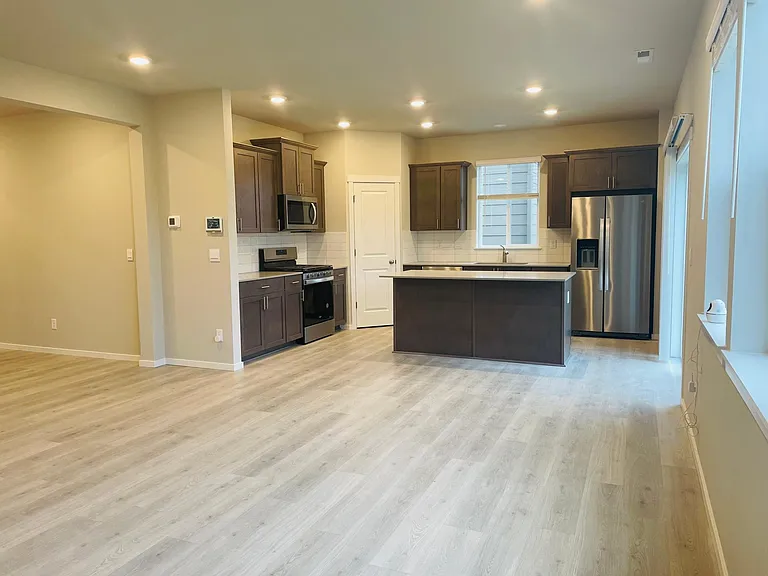 5940 Addison Rd SW — Photo 6