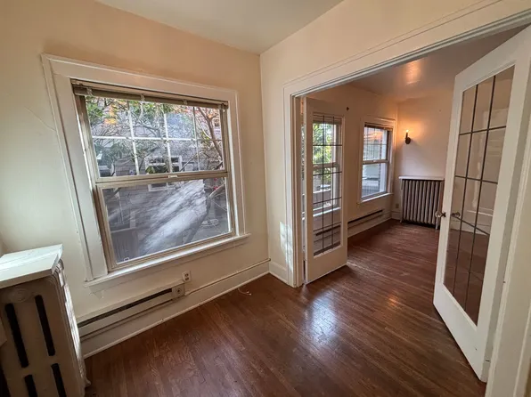 Woodland Arms, 5019 Phinney Ave N #20271045, Seattle, WA 98103