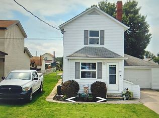 835 8th St, Colver, PA 15927