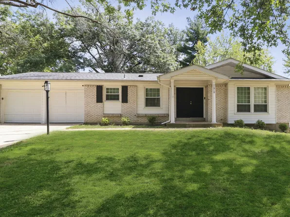 11910 Brampton Hunt Rd, Florissant, MO 63033