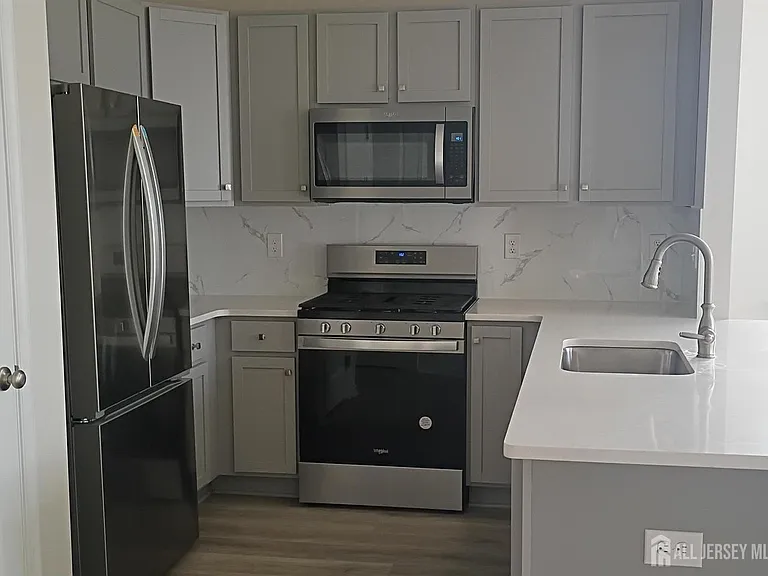 25 Elliot Ln — Photo 5