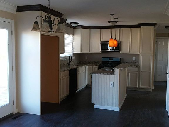 3rd image of 177 Gorget Dr